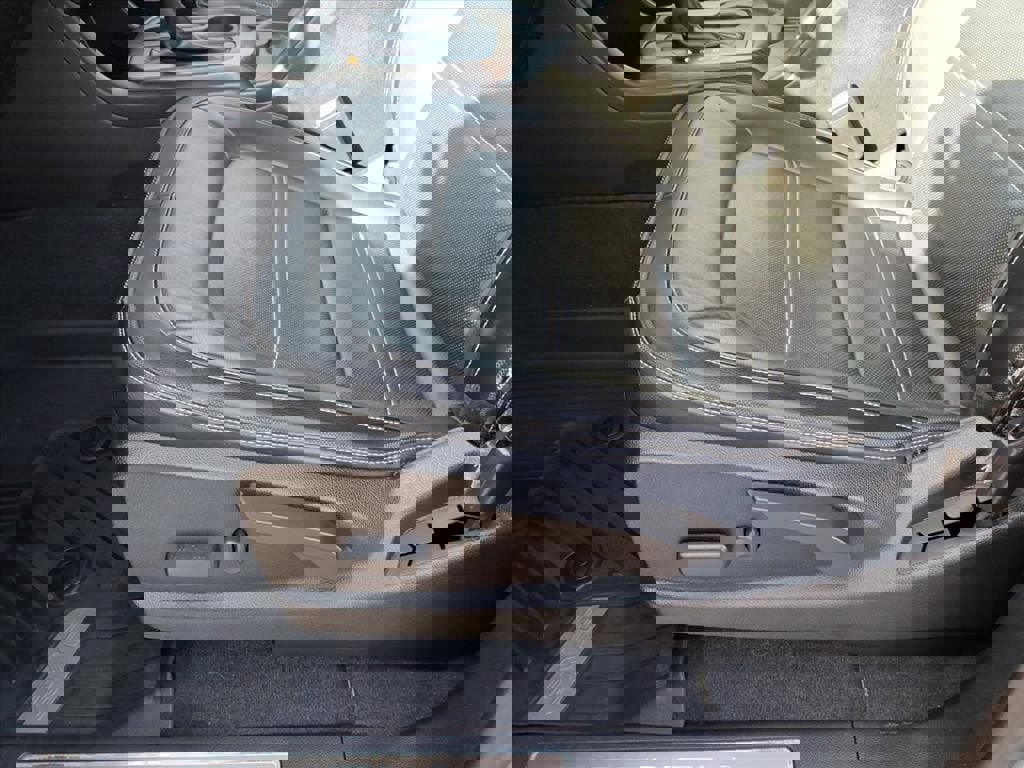 Used 2020 GMC Canyon Denali image 18