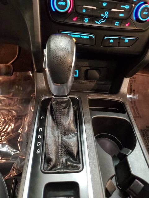 Used 2018 Ford Escape SE AWD/4WD image 25
