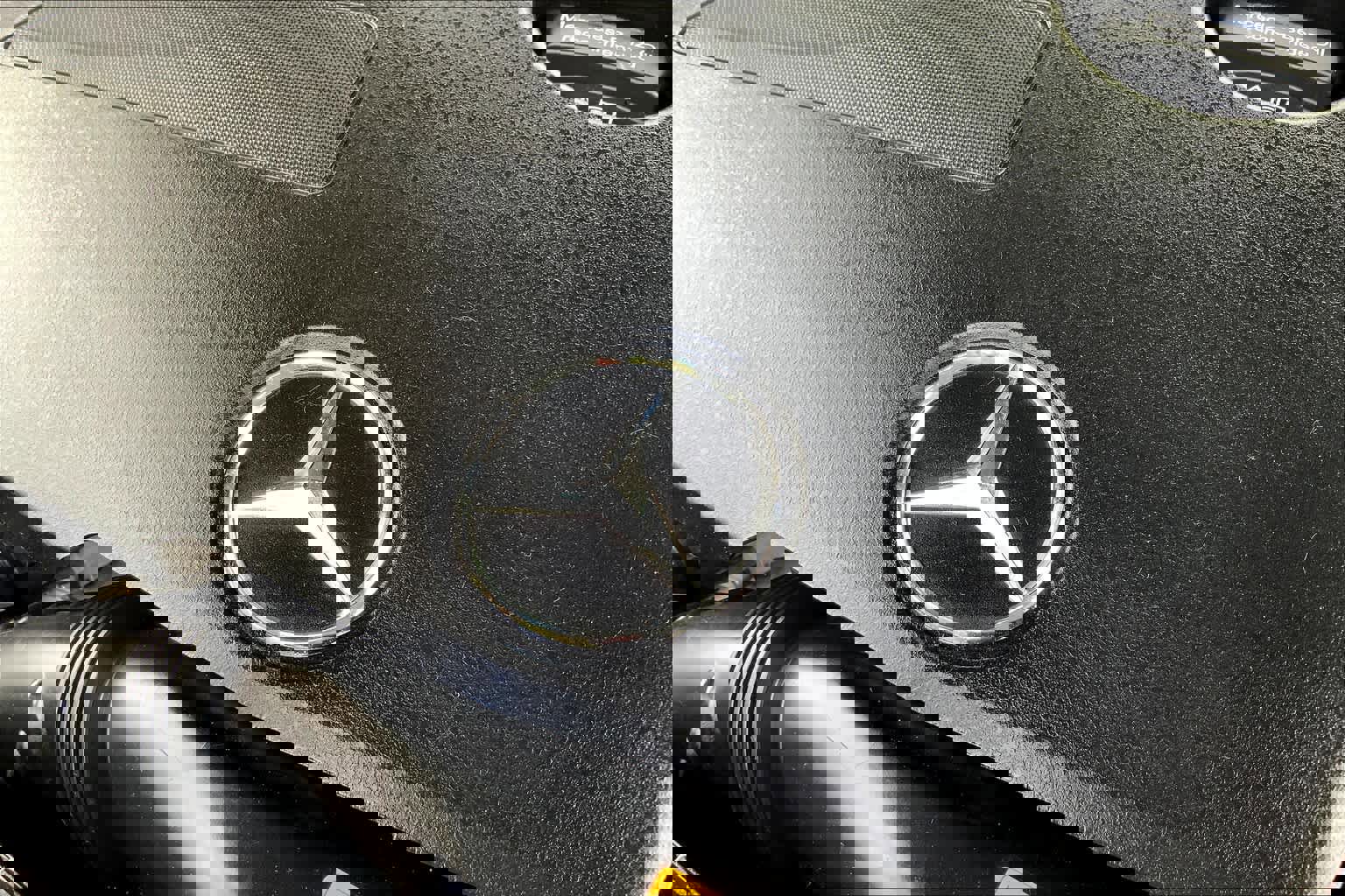 Certified 2022 Mercedes-Benz GLC 300 4MATIC image 32