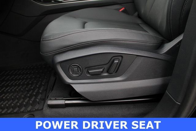 New 2025 Audi Q8 Premium image 4