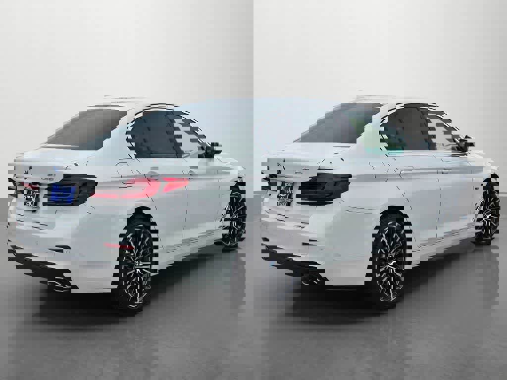 Used 2022 BMW 530e 530e w/ Premium Package image 6