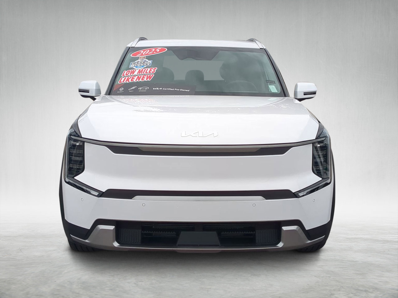 Certified 2025 Kia EV9 Wind image 8