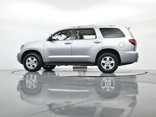 Used 2022 Toyota Sequoia SR5 AWD/4WD image 42