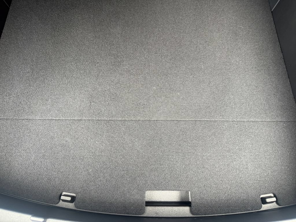 Used 2024 Lexus UX 250h AWD w/ Premium Package image 19