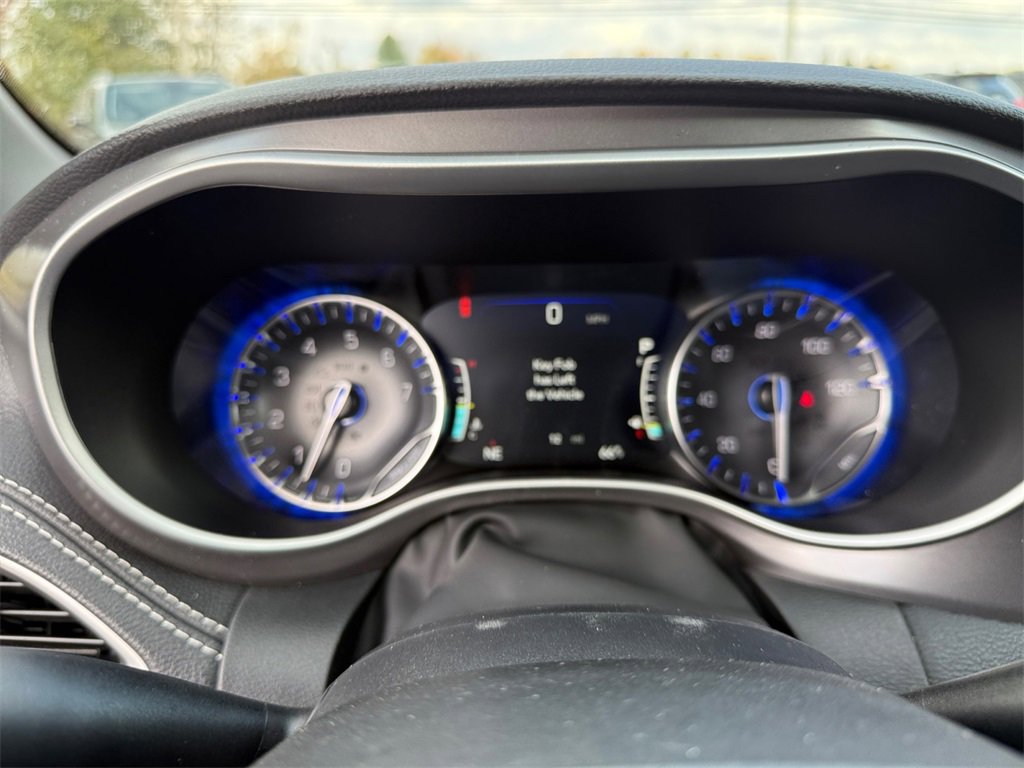 New 2026 Chrysler Pacifica Select image 29