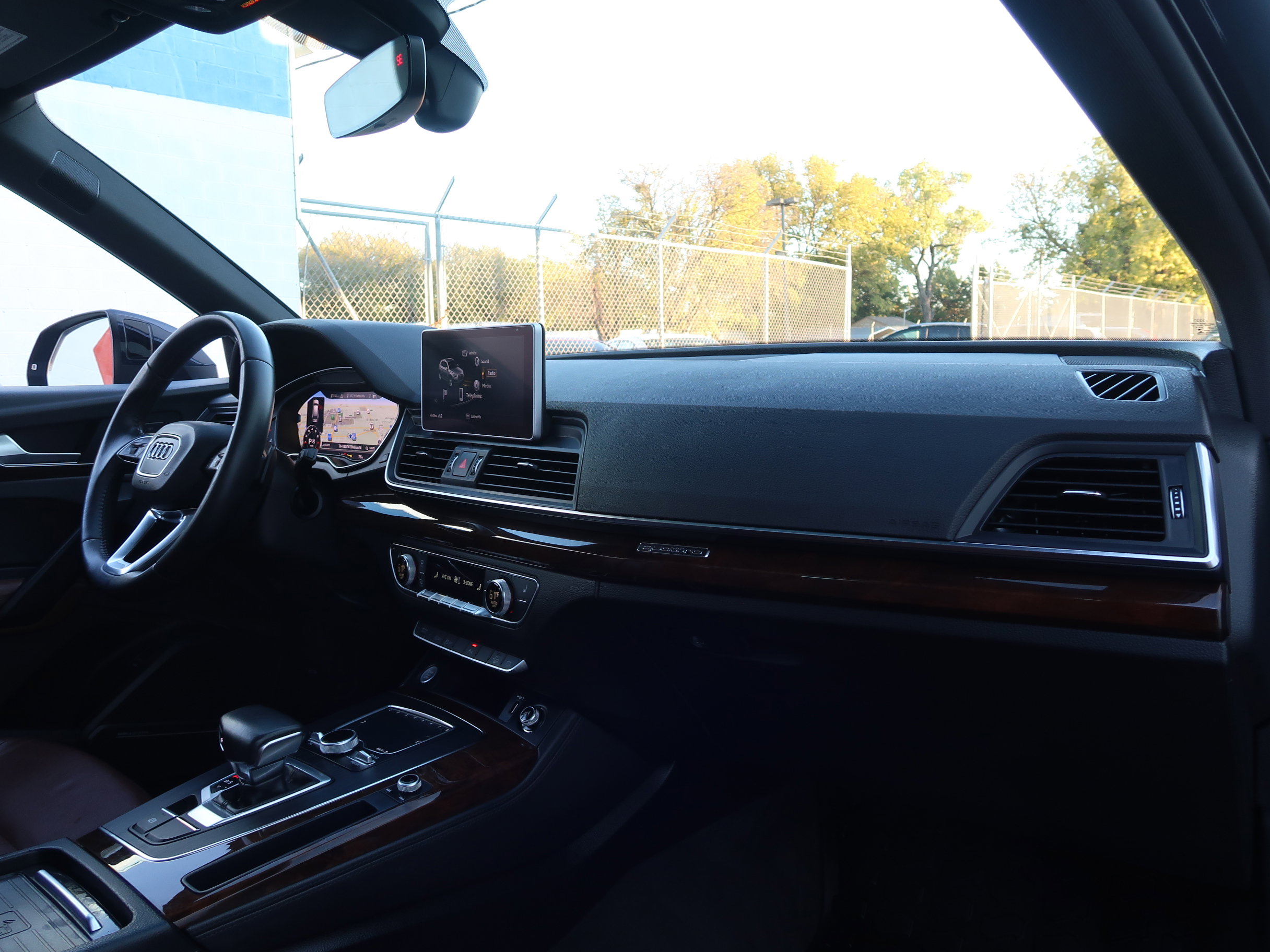 Used 2019 Audi Q5 2.0T Premium Plus w/ Premium Plus Package image 33