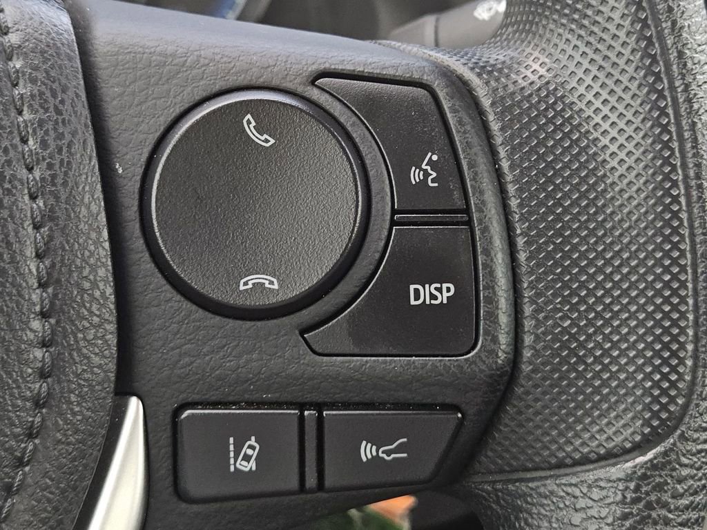 Used 2017 Toyota Corolla LE FWD image 20