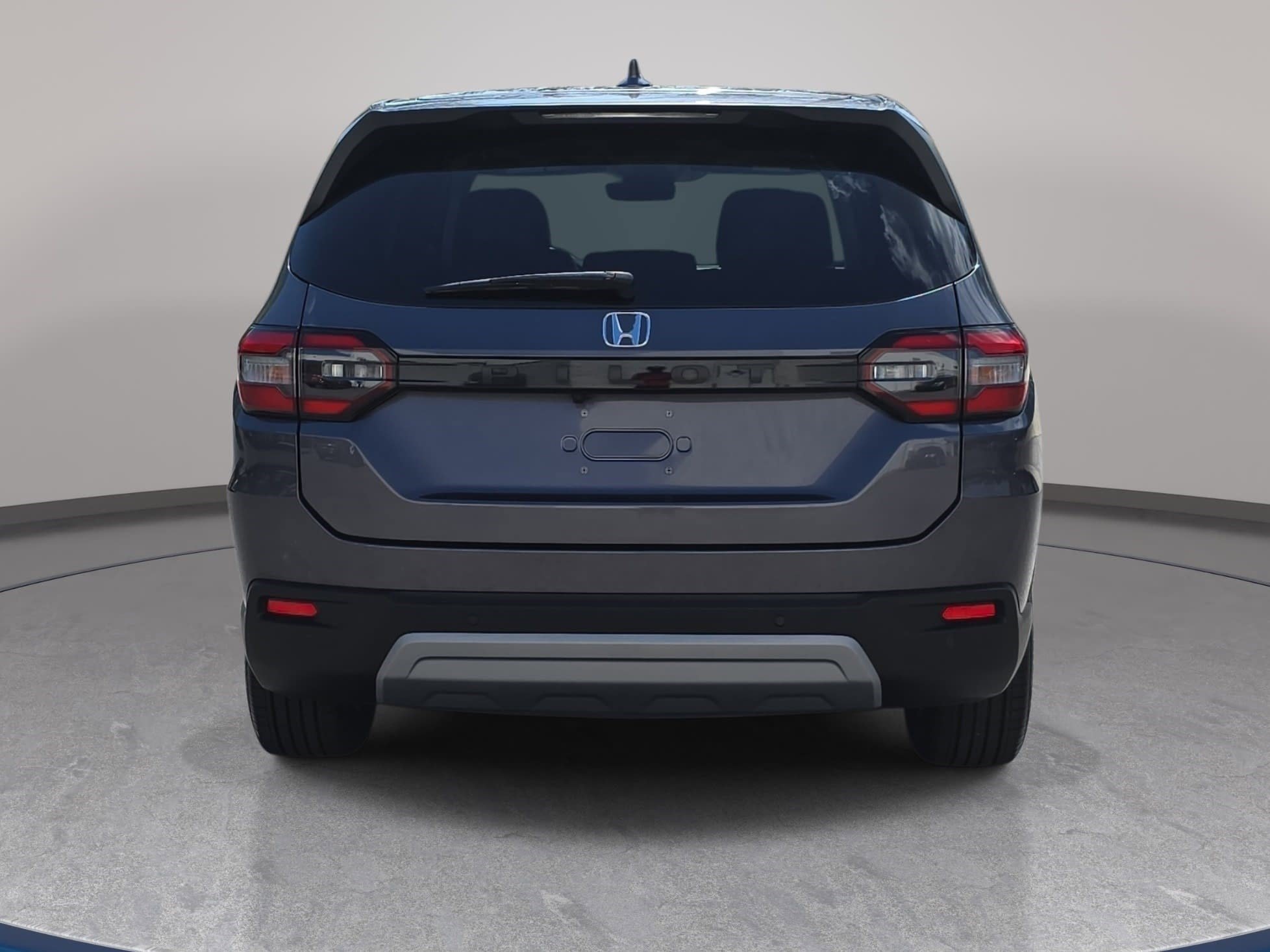 Used 2025 Honda Pilot EX-L image 6