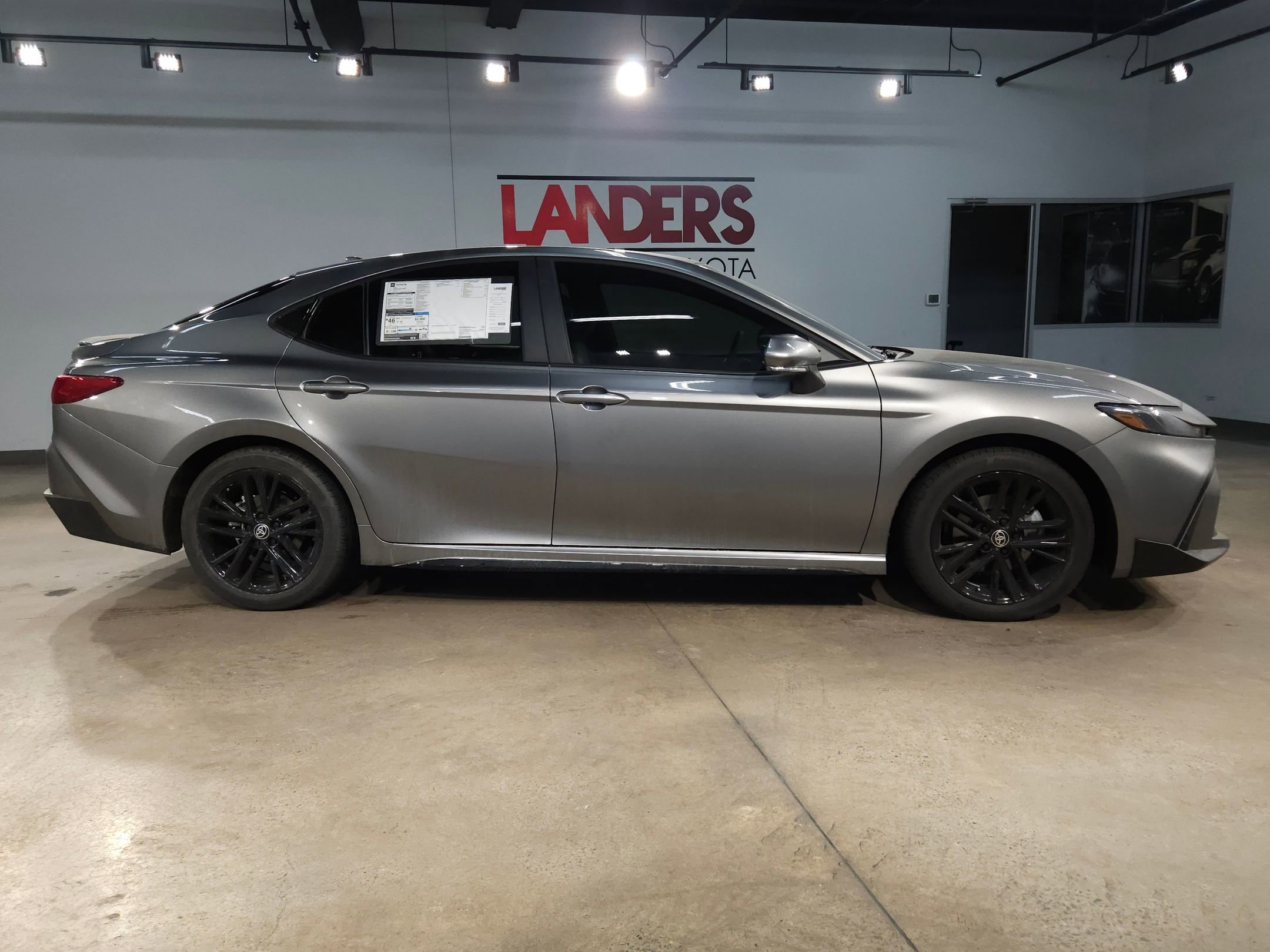 New 2026 Toyota Camry SE image 8