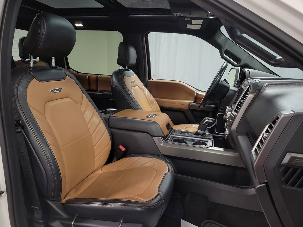 Used 2016 Ford F150 Limited w/ Trailer Tow Package image 29