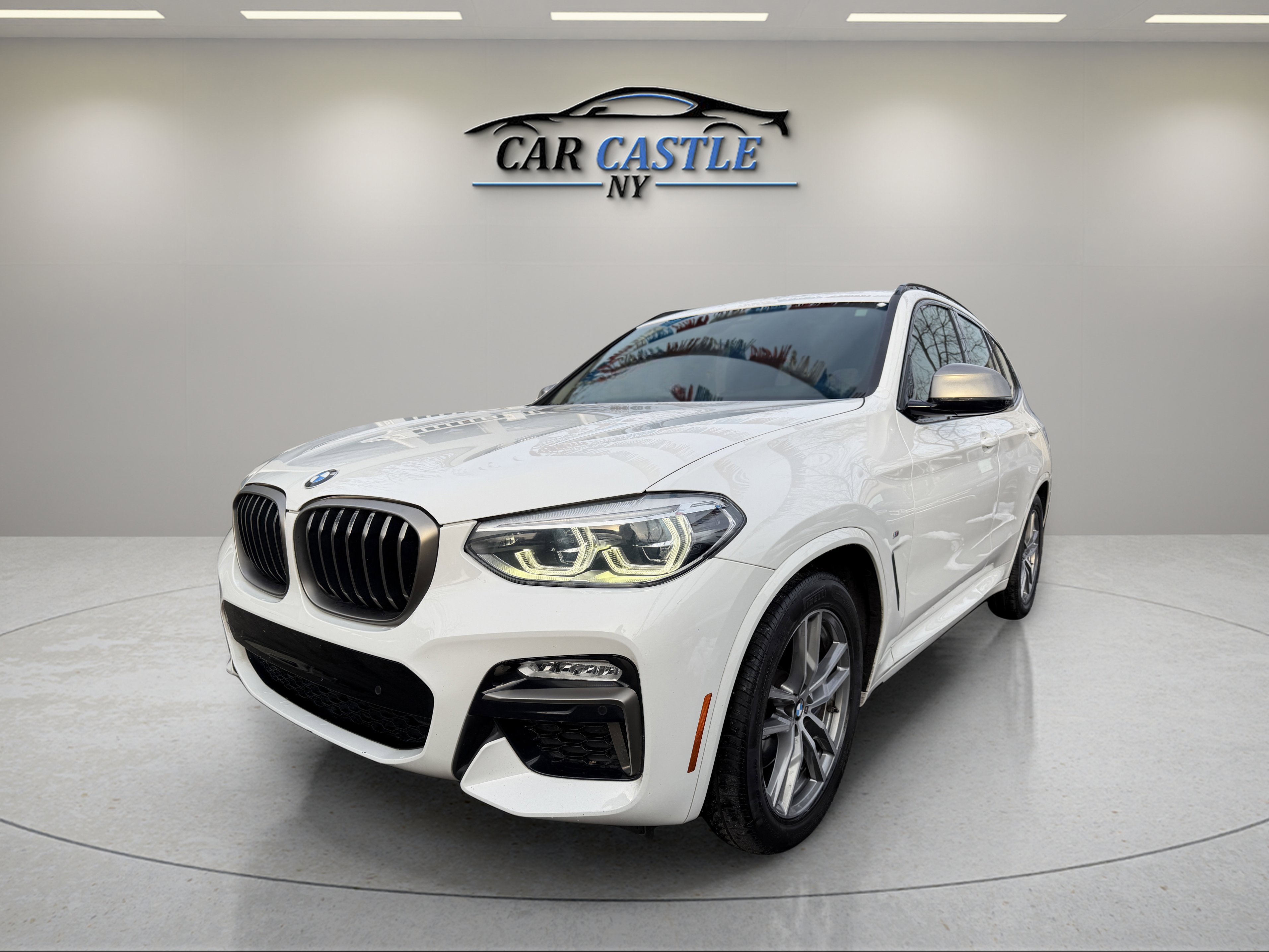 Used 2018 BMW X3 M40i w/ Premium Package image 2