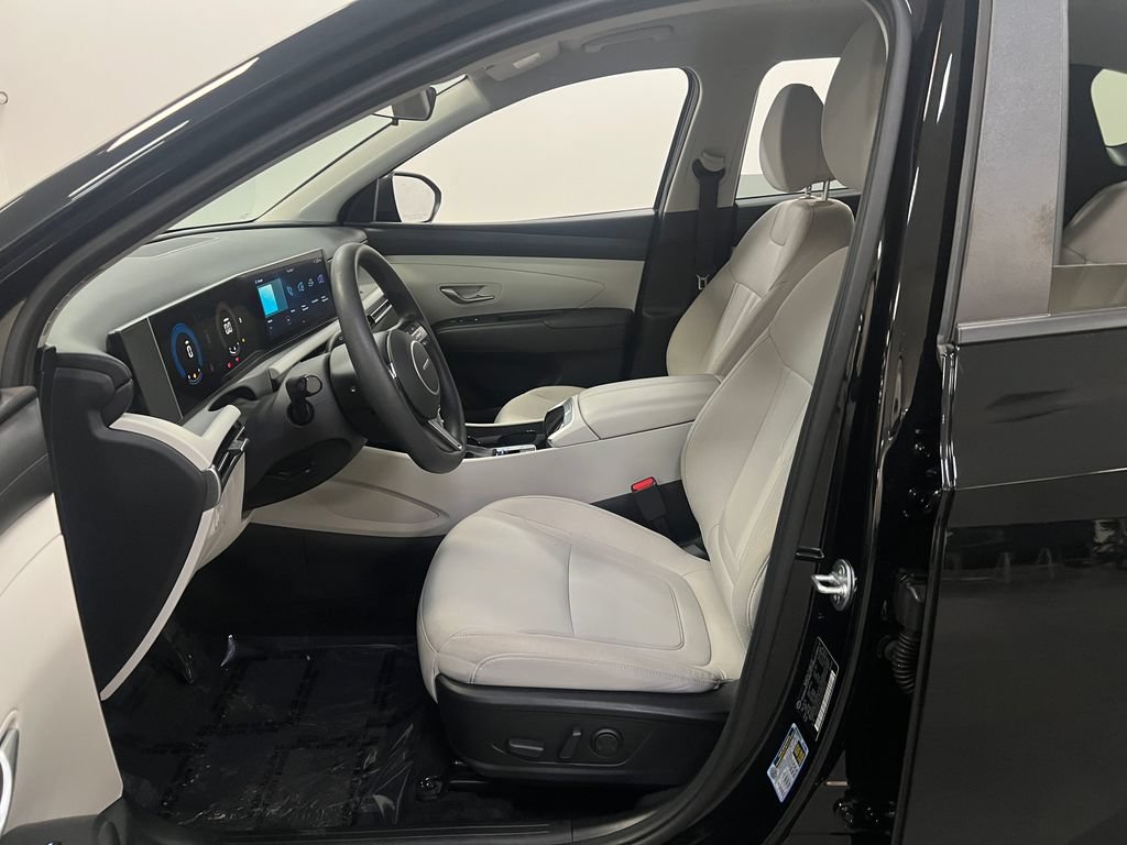 Used 2025 Hyundai Tucson SEL FWD image 10