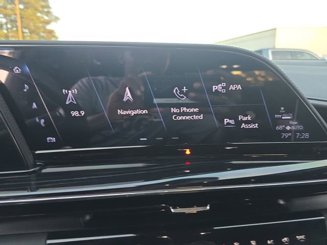 Certified 2024 Cadillac Escalade Sport w/ LPO, ONYX Package image 19