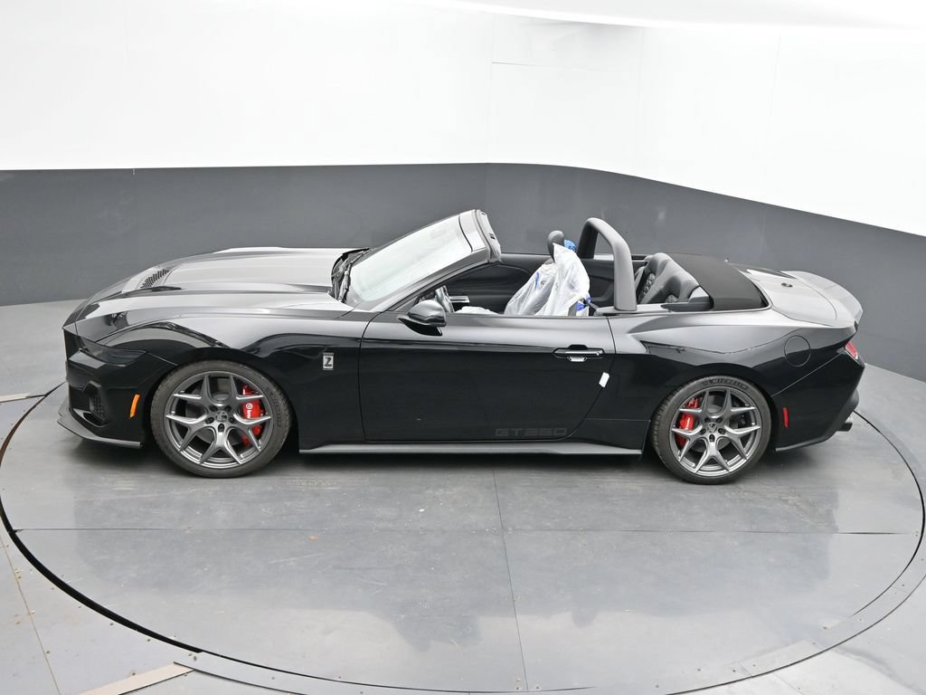 New 2026 Ford Mustang GT Premium w/ GT Performance Package RWD image 28