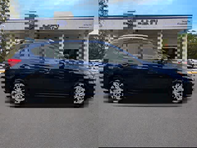 Used 2018 Subaru Impreza 2.0i Premium image 6