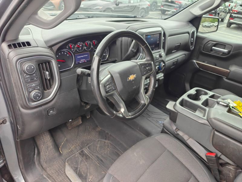 Used 2019 Chevrolet Silverado 1500 LT w/ All-Star Edition AWD/4WD image 8