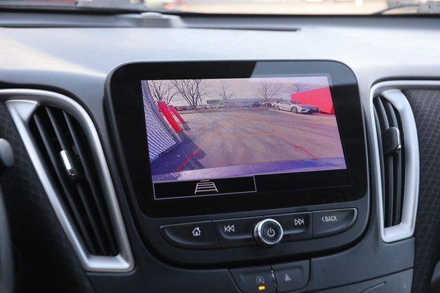 Used 2023 Chevrolet Malibu LT image 17
