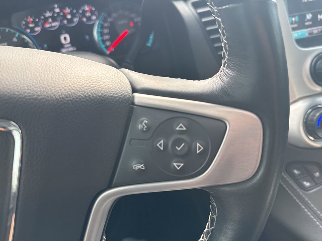 Used 2019 GMC Yukon XL SLT w/ Graphite Performance Edition image 16