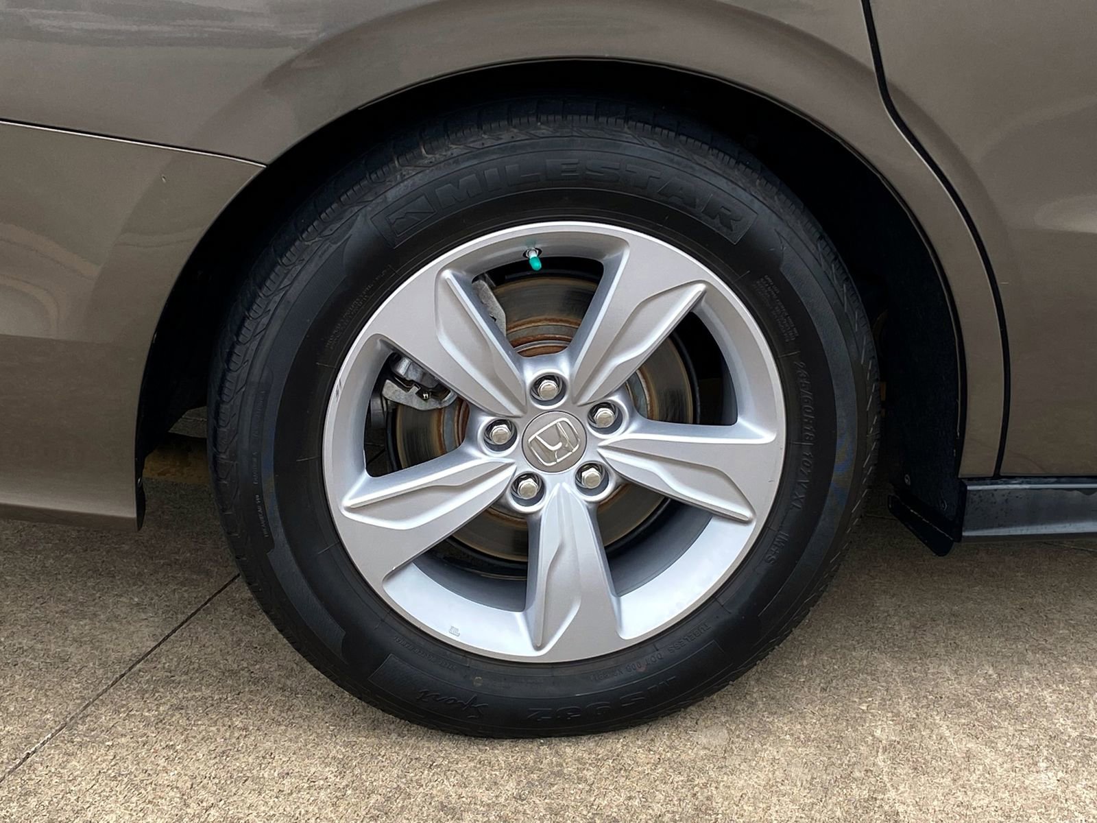 Used 2019 Honda Odyssey EX-L image 8
