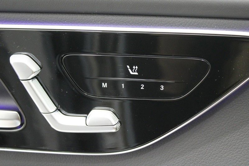 New 2025 Mercedes-Benz GLC 300 4MATIC image 10