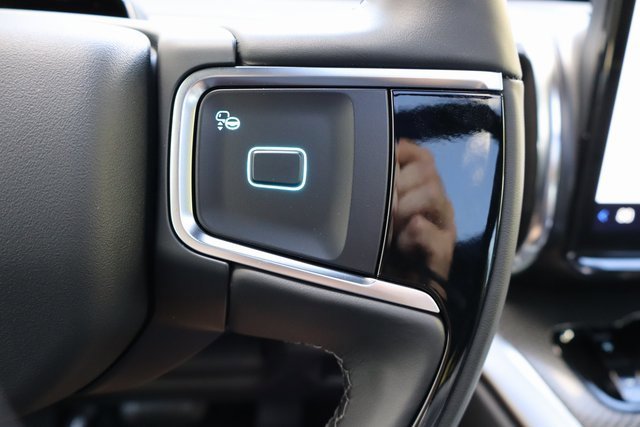 New 2025 Ford Expedition Max Platinum w/ Stealth Performance Package image 26