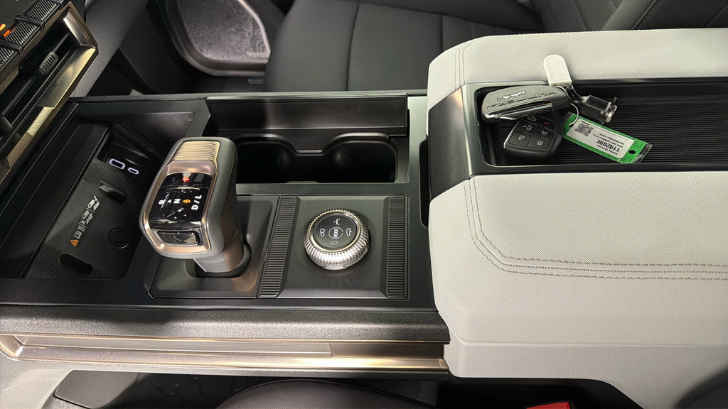 Certified 2025 GMC Hummer EV 3X AWD/4WD image 24