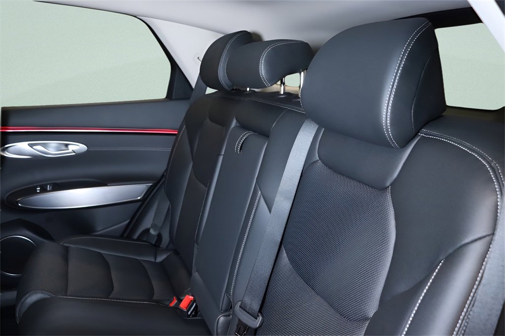 New 2026 Genesis GV70 2.5T Select image 12