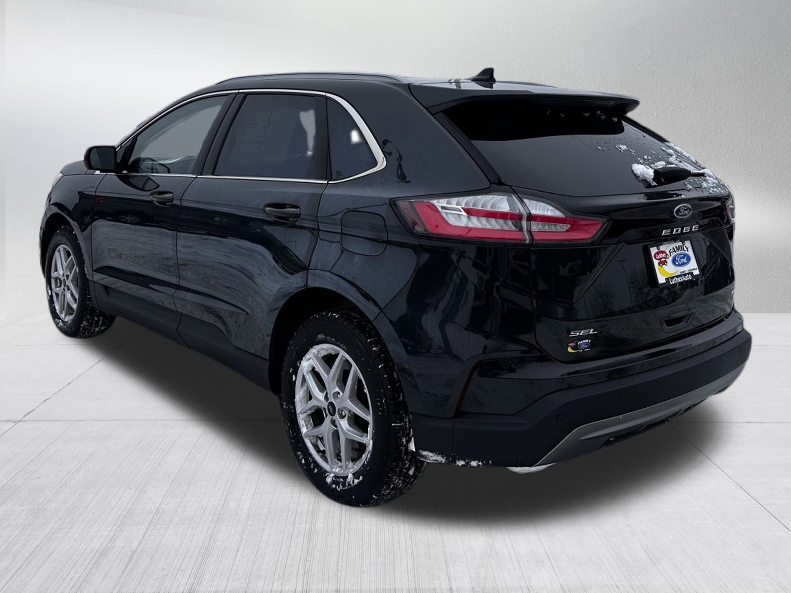 Certified 2024 Ford Edge SEL w/ Convenience Package image 5