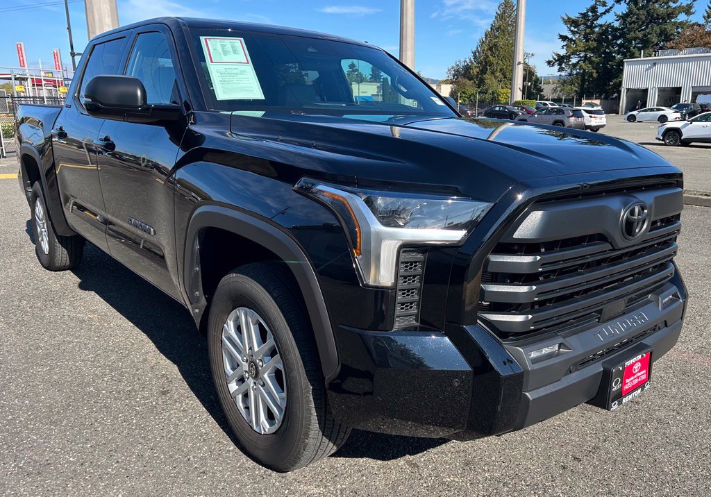 Certified 2025 Toyota Tundra SR5 w/ SR5 Premium Package AWD/4WD image 3