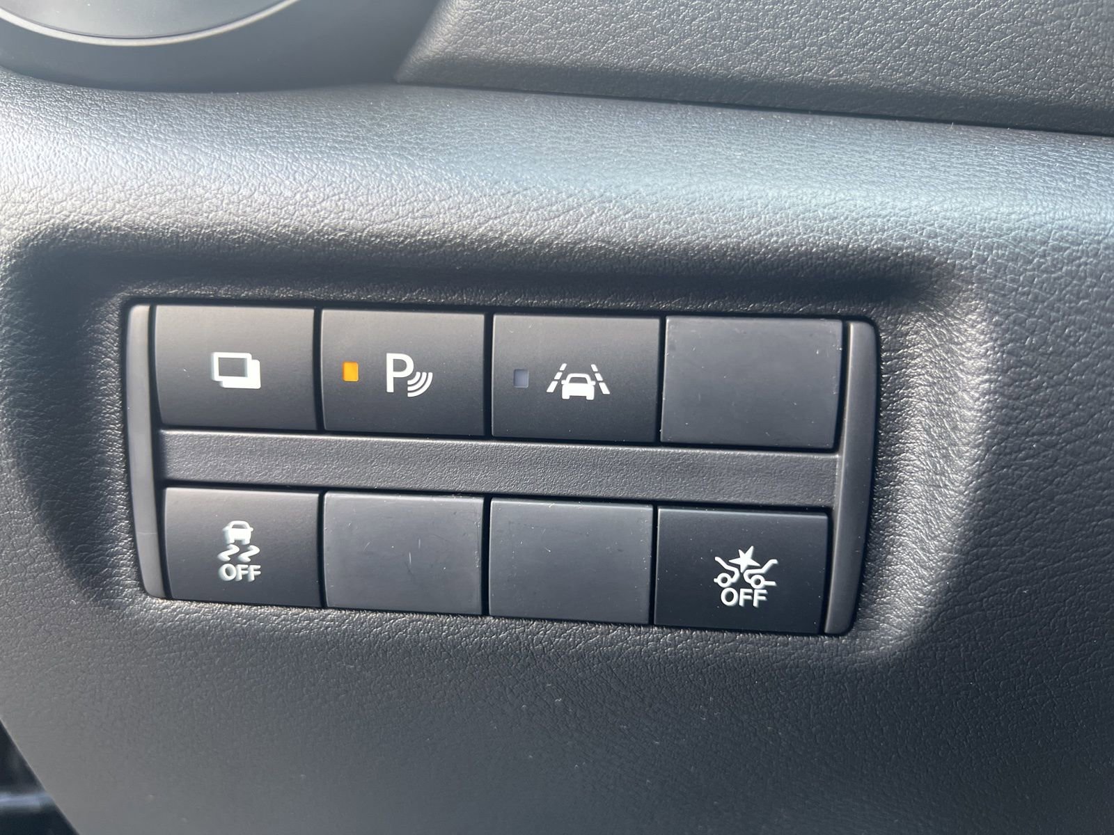 New 2025 Nissan Versa S image 34