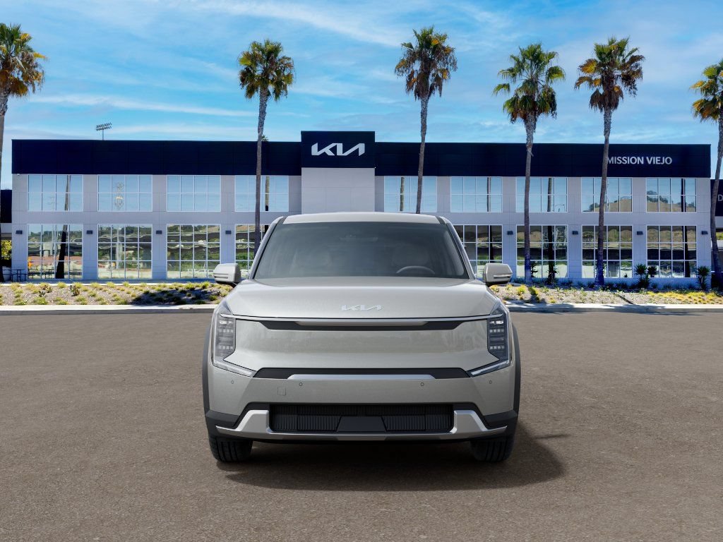 New 2026 Kia EV9 Light RWD image 2