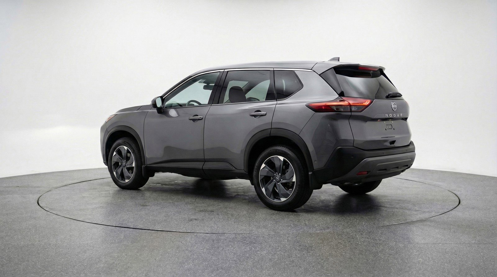Used 2025 Nissan Rogue SV image 6