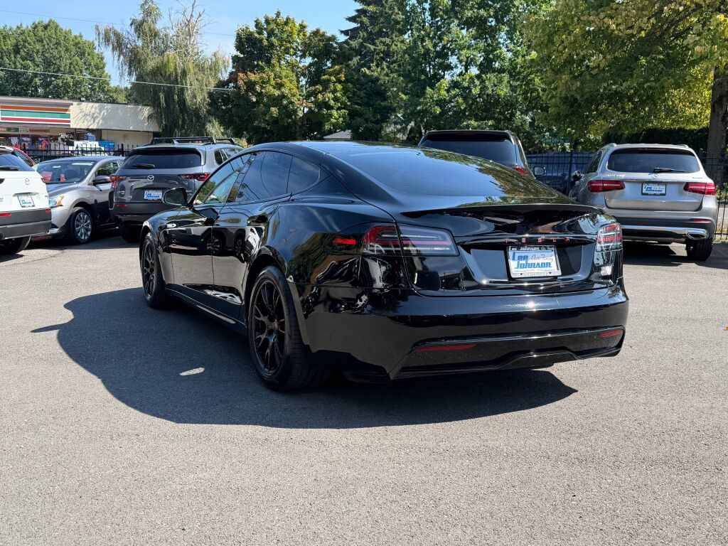 Used 2024 Tesla Model S Plaid AWD/4WD image 9