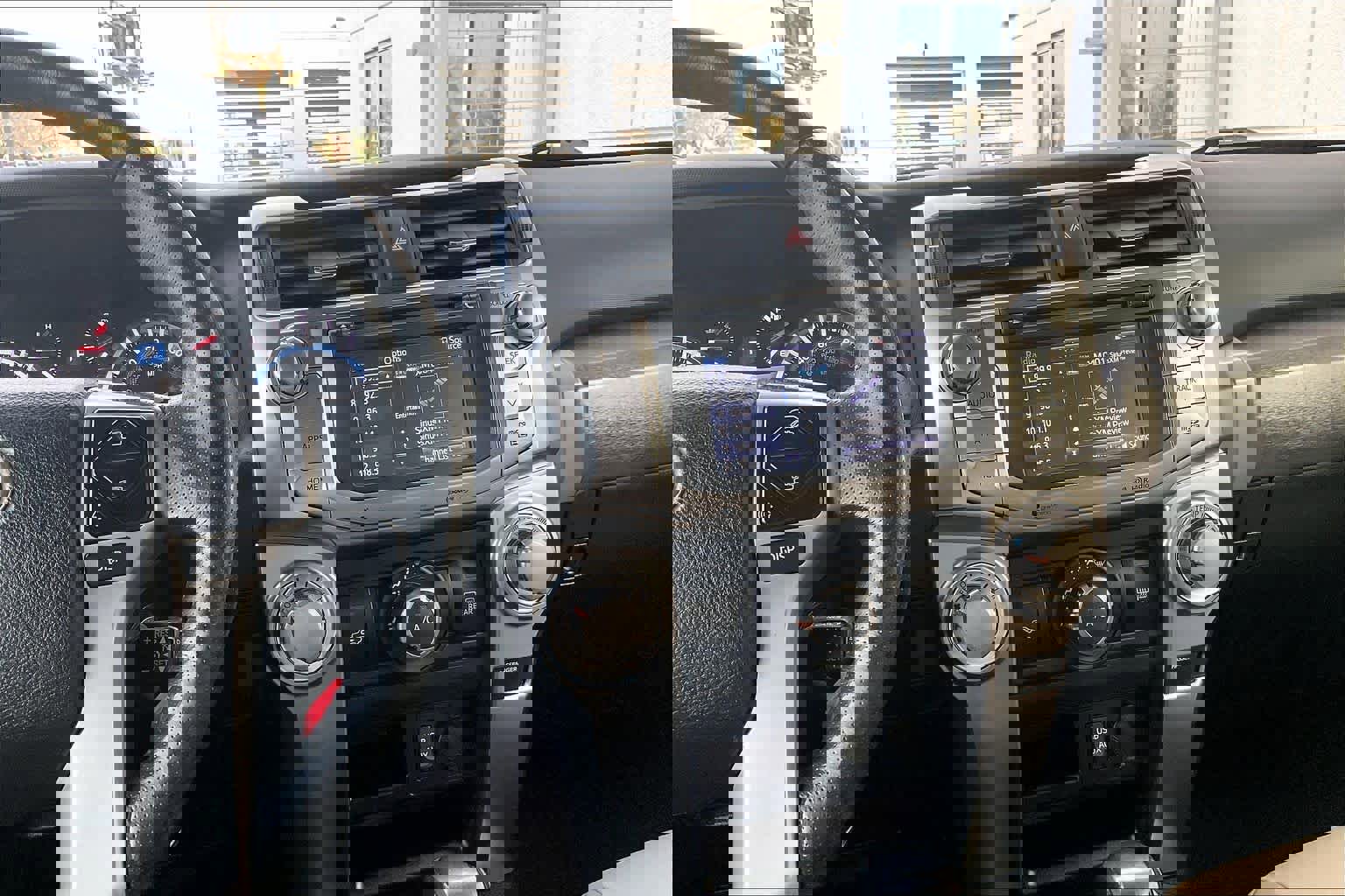 Used 2019 Toyota 4Runner SR5 Premium image 7