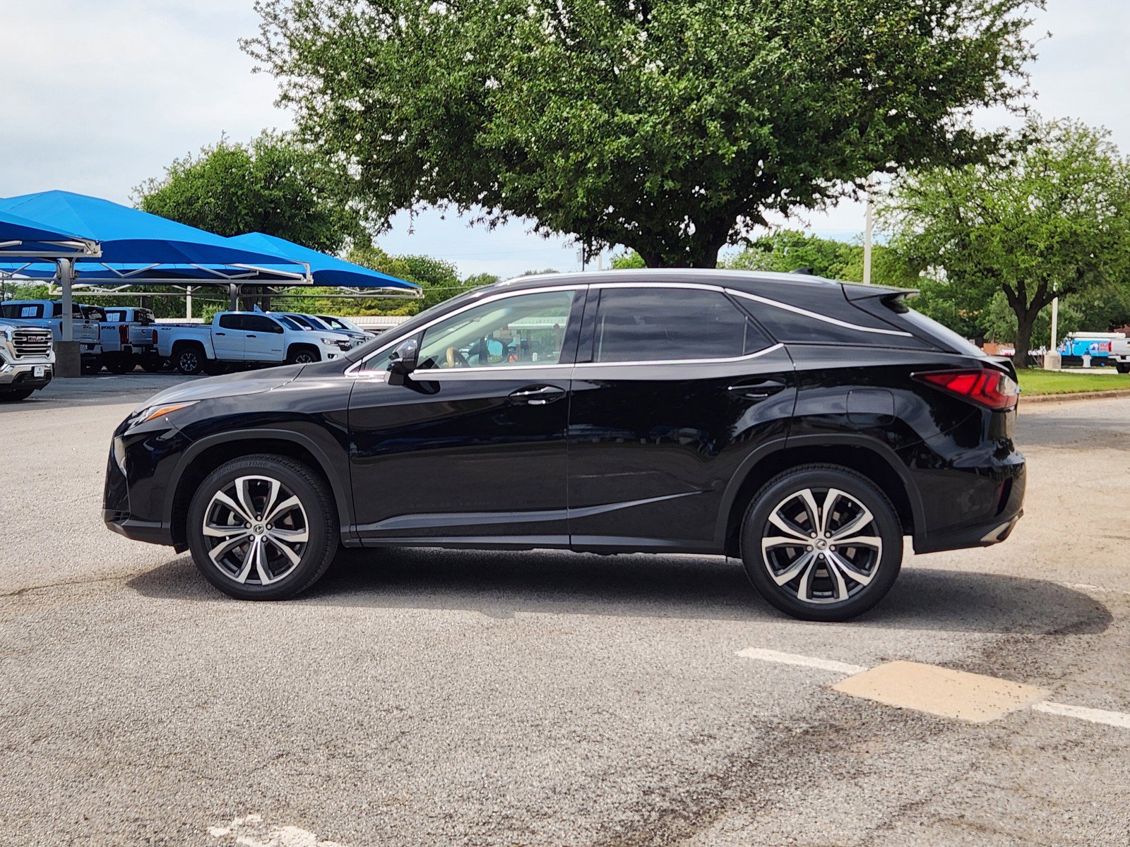 Used 2019 Lexus RX 350 FWD w/ Premium Package image 3