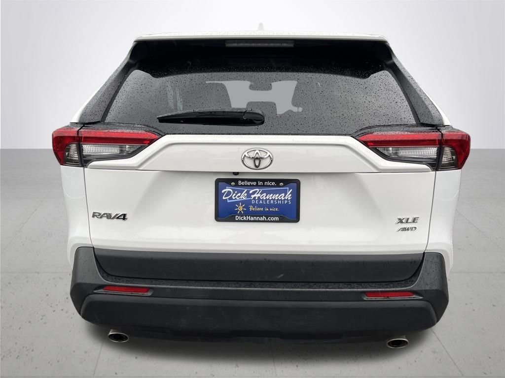 Used 2025 Toyota RAV4 XLE image 6