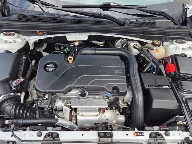 Used 2019 Chevrolet Malibu LT FWD image 21