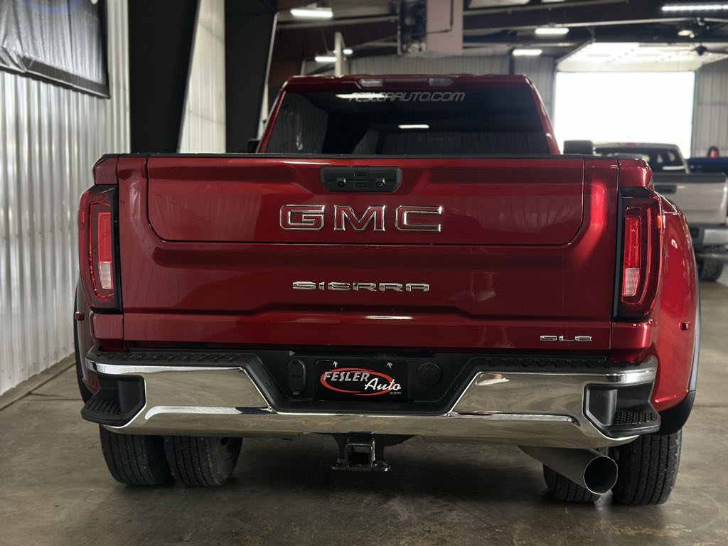 Used 2022 GMC Sierra 3500 SLE w/ SLE Convenience Package AWD/4WD image 3