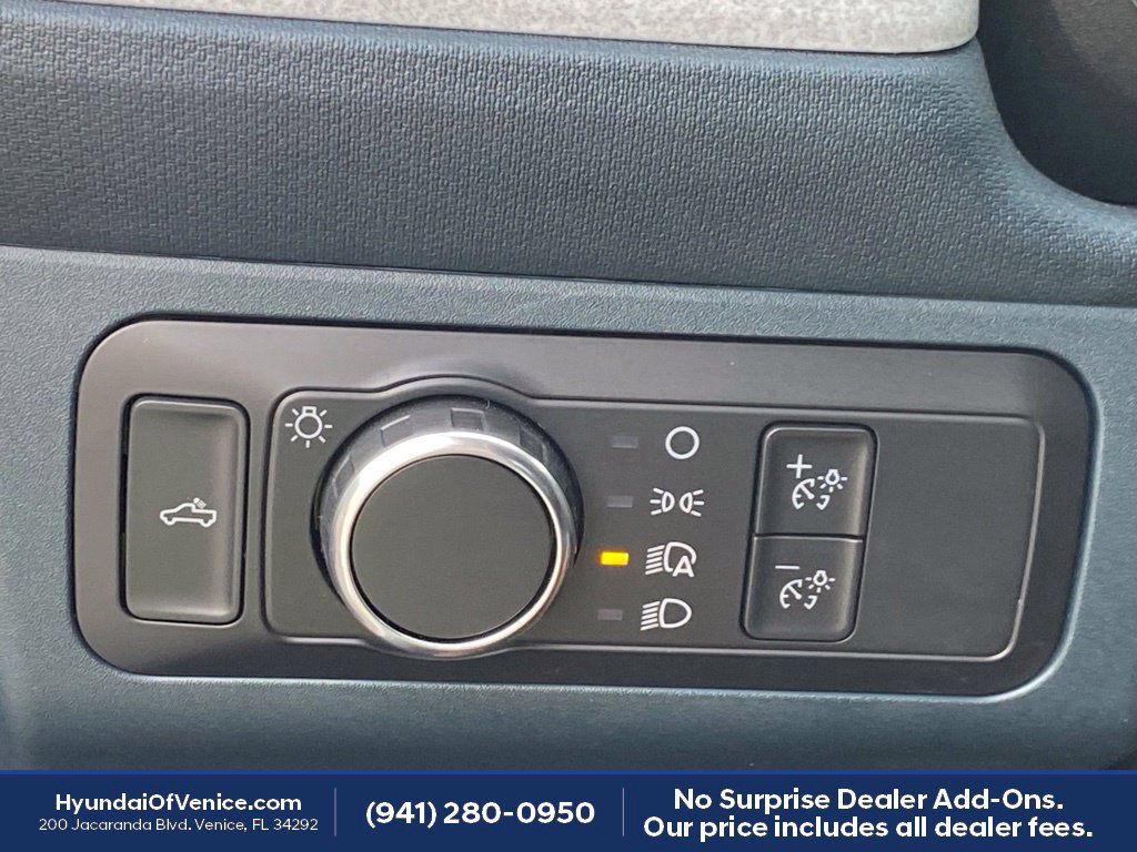 Used 2022 Ford Maverick XLT w/ XLT Luxury Package FWD image 15