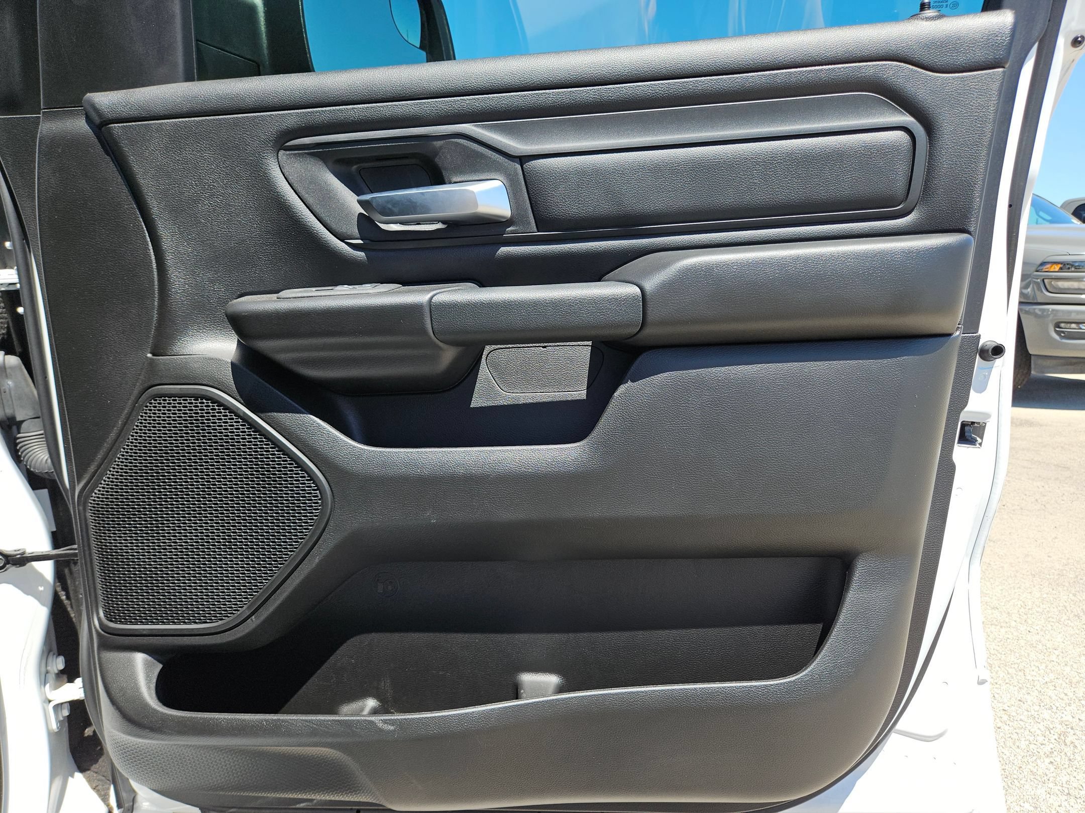 Used 2025 RAM 1500 Warlock AWD/4WD image 28