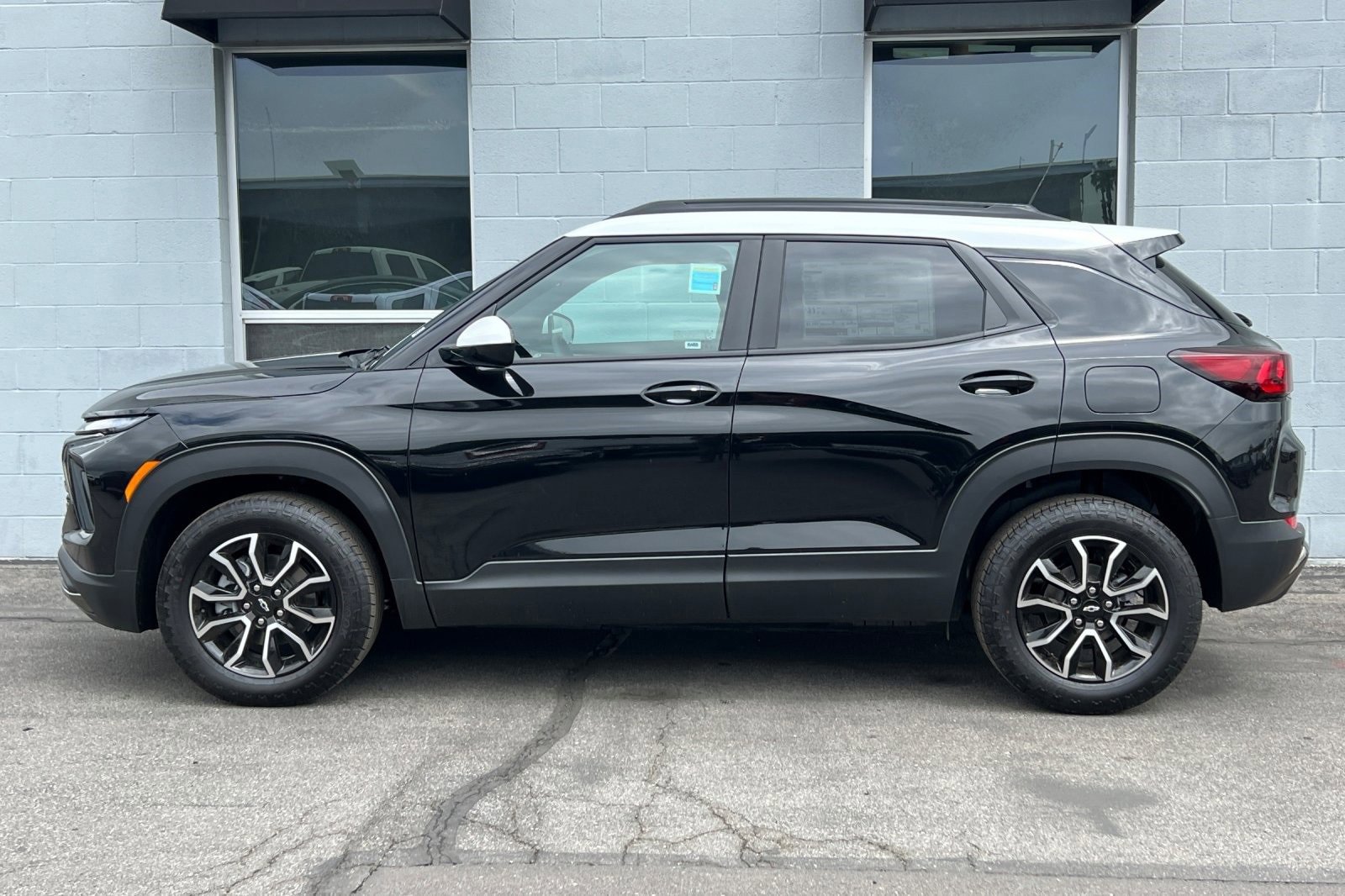 New 2025 Chevrolet TrailBlazer ACTIV w/ Convenience Package image 7