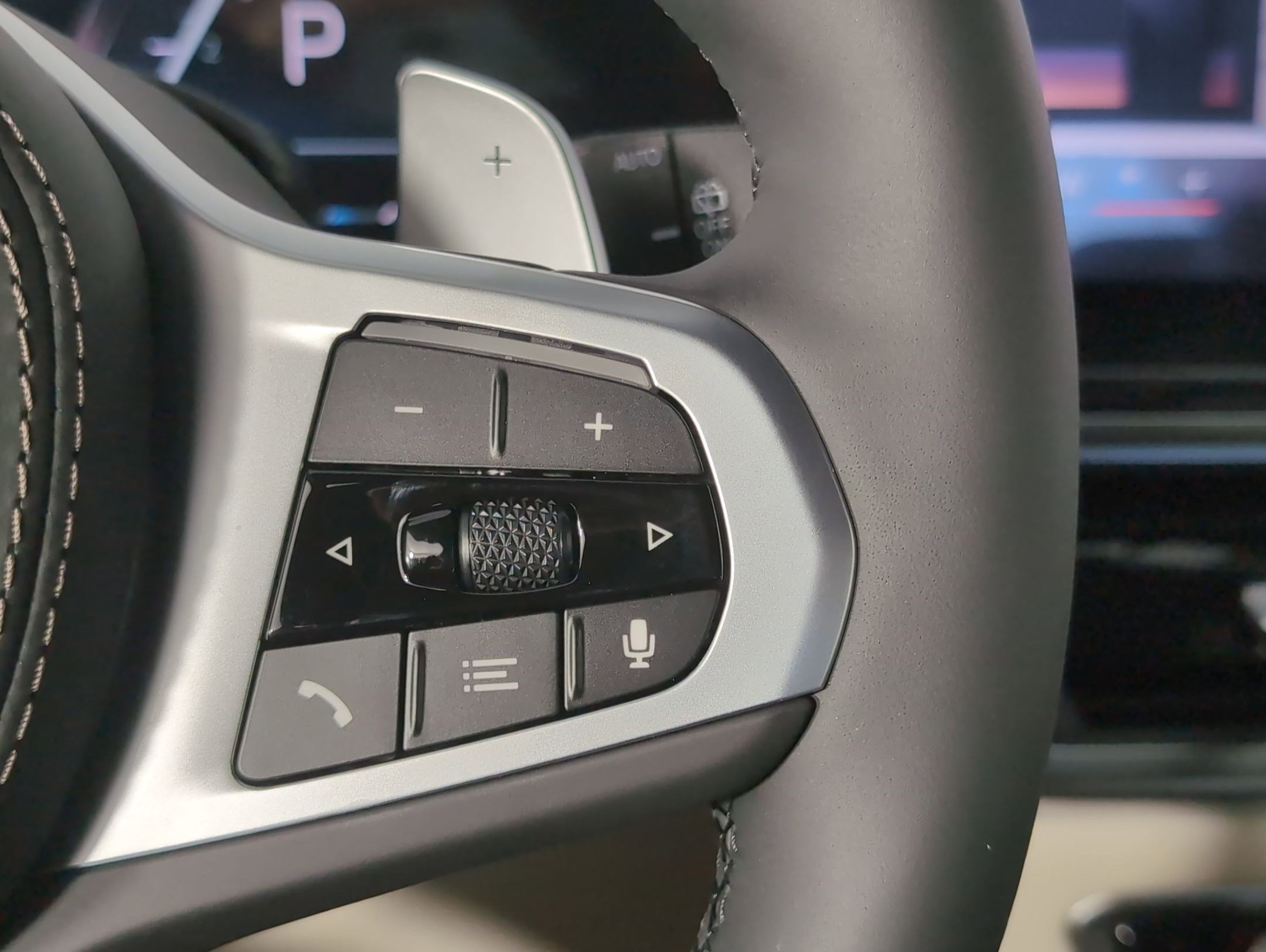 New 2026 BMW X7 xDrive40i w/ Executive Package image 27