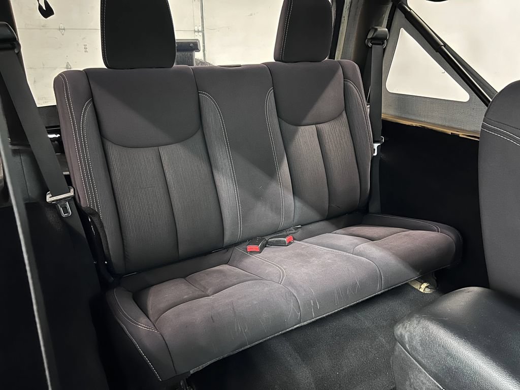 Used 2013 Jeep Wrangler Rubicon w/ PWR Convenience Group AWD/4WD image 22