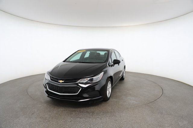 Used 2016 Chevrolet Cruze LT image 32
