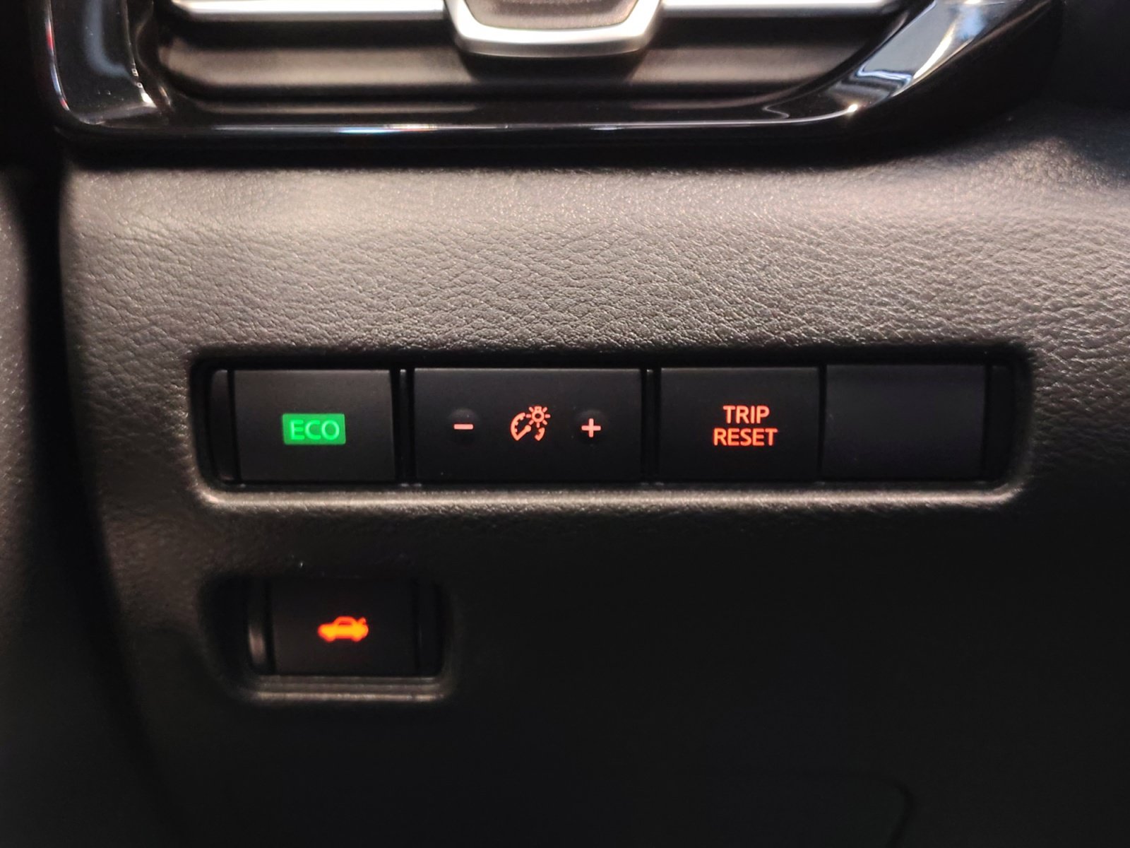 Used 2024 Nissan Sentra SR FWD image 27