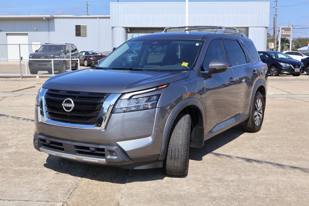 Used 2023 Nissan Pathfinder SL image 23