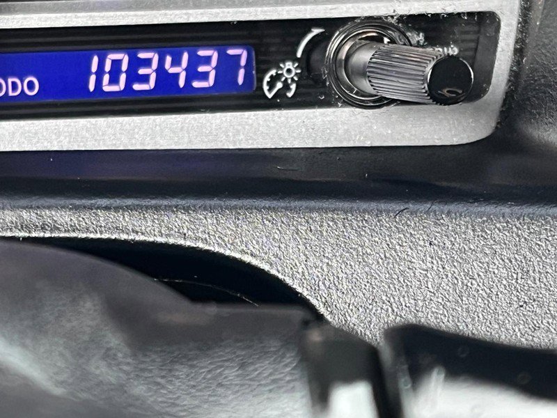 Used 2014 Toyota Venza LE FWD image 13