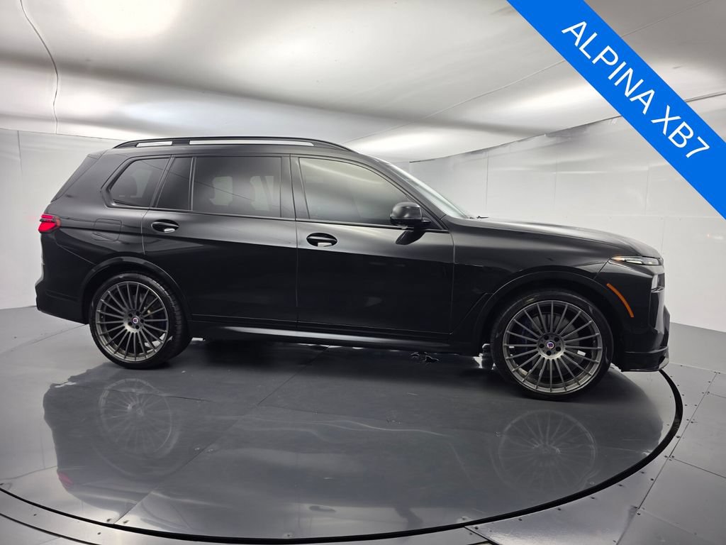Used 2024 BMW ALPINA XB7 AWD/4WD image 3