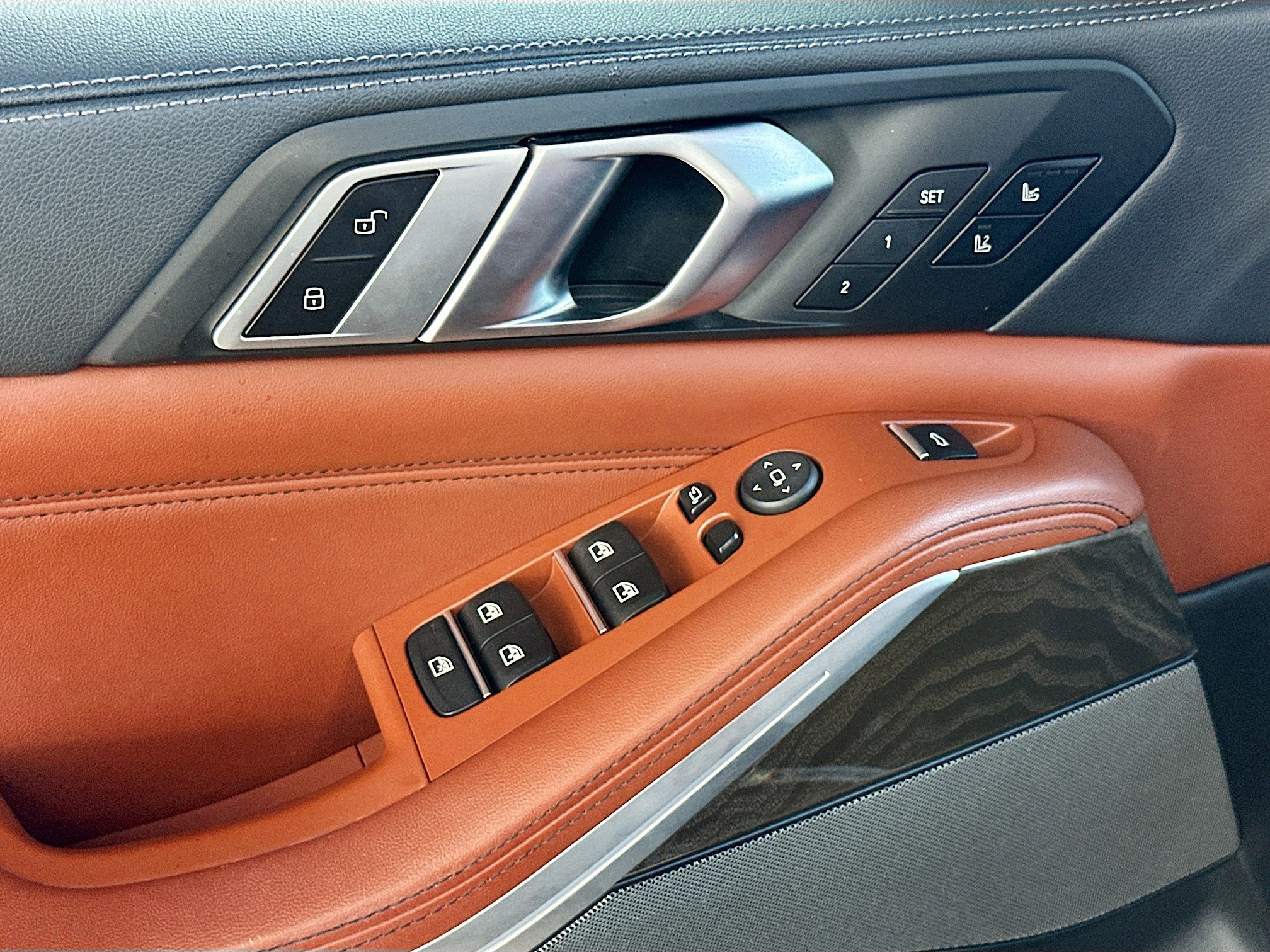 Certified 2023 BMW X5 xDrive40i w/ Executive Package image 18