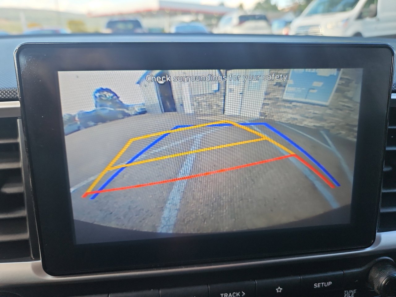 Used 2020 Hyundai Venue SEL image 29